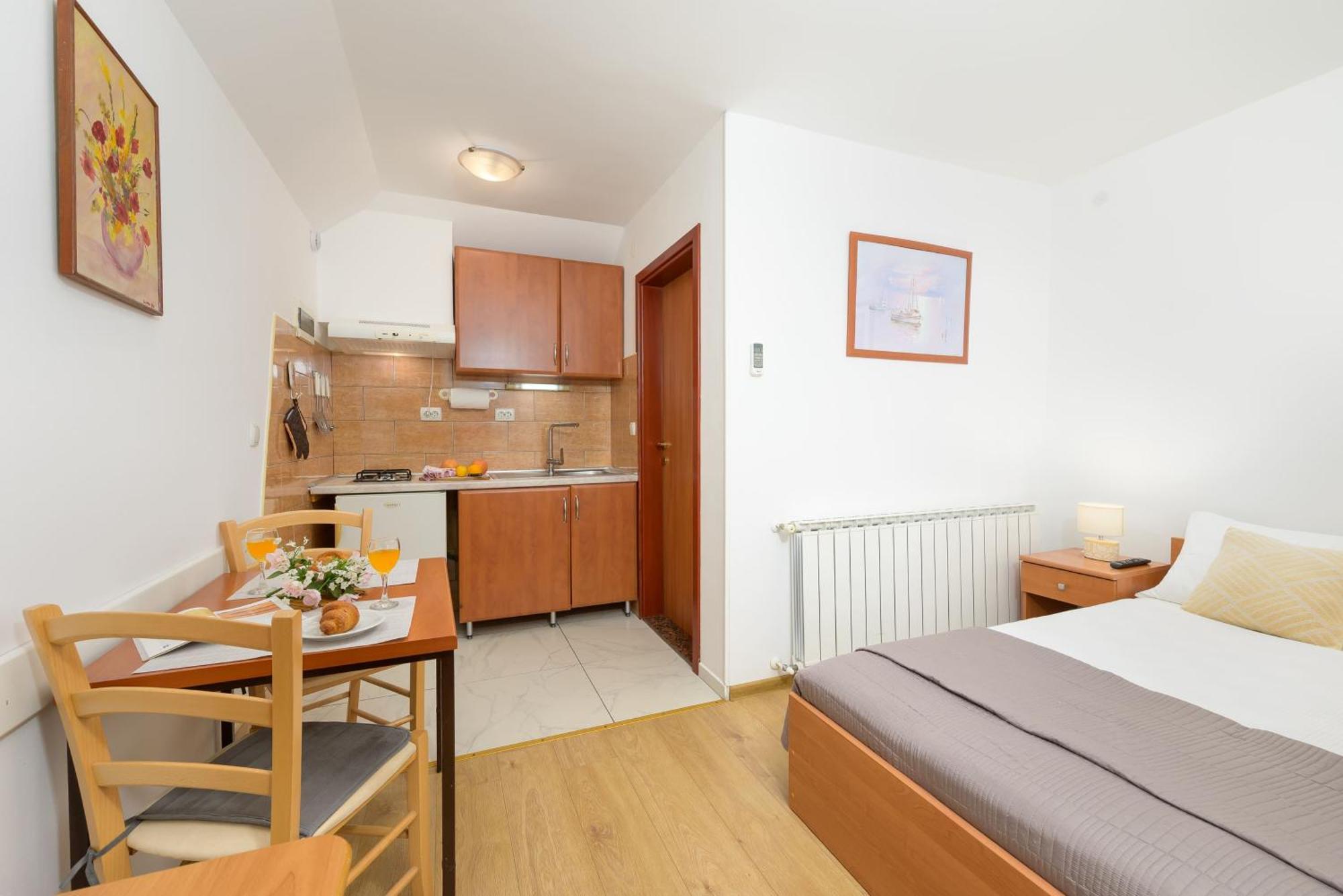 Ruhig Gelegene Ferienwohnung 7 Štinjan Extérieur photo