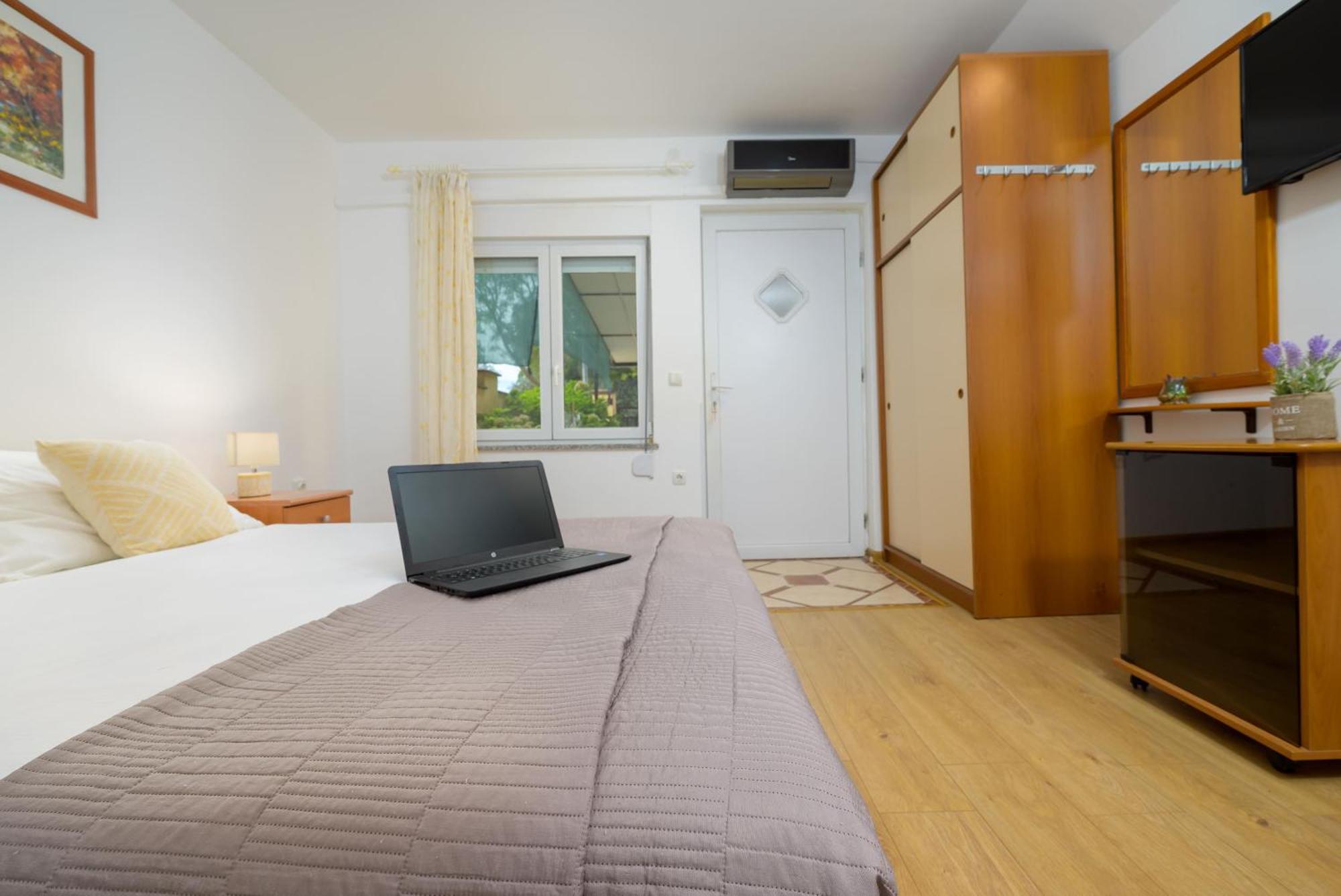 Ruhig Gelegene Ferienwohnung 7 Štinjan Extérieur photo